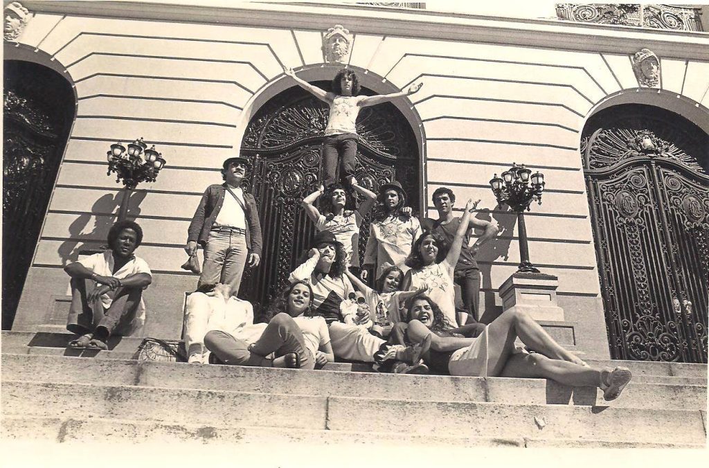 Malu Morenah, Fernando Cattony, Luiz Ramalho, Breno Moroni, Denize Crepsk, Mara Manzan (in memorian), Tatiane Lomba, entre outros, na CINELANDIA em 1981. Foto: Arquivo