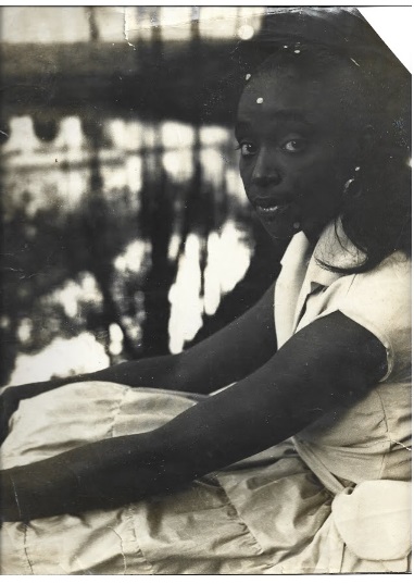 Título: Léa Garcia em sua primeira foto para o Teatro Experimental do Negro
Criador: Acervo Léa Garcia-GEHA/UEA-CNPq