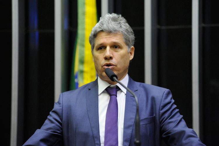 Paulo Teixeira defende regras similares às das empresas de TV por assinatura. Foto: Luis Macedo/Câmara dos Deputados