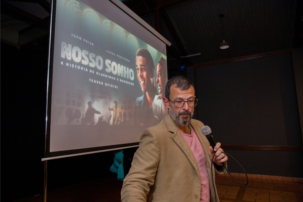 "Nosso Sonho", a cinebiografia de Claudinho e Buchecha, estreou em cinemas de todo o Brasil em 21 de setembro de 2023, com distribuição da Manequim Filmes e produção de Leonardo Edde, da Urca Filmes. Foto: Eduardo Medeiros