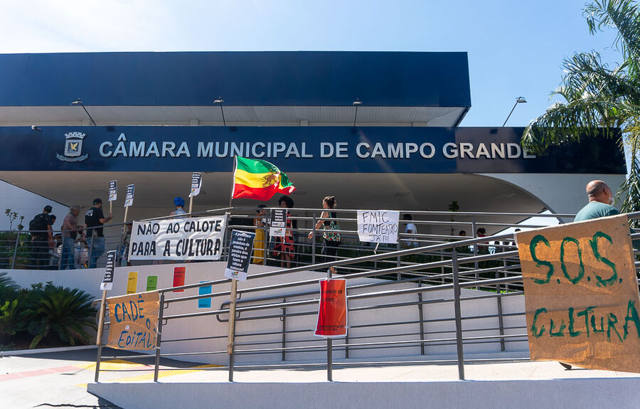 Artistas ocuparam Câmara em movimento pró cultura