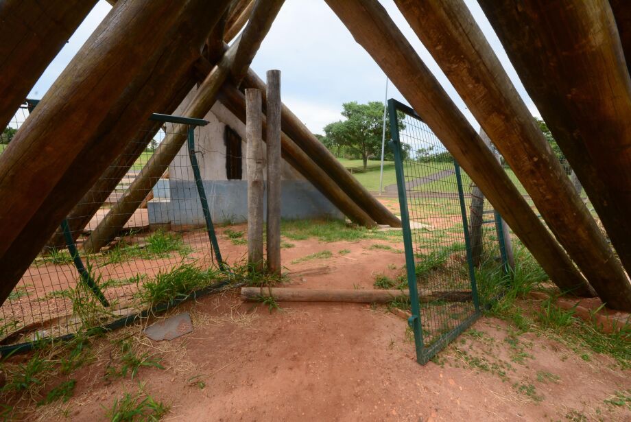 Abandonado, Parque do Sóter apresenta insegurança e riscos 