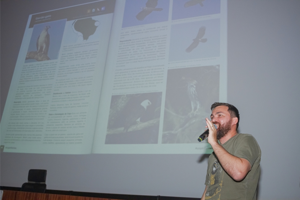 Wilian Menq durante palestra ao público campo-grandense do Cine Aves. Foto: Tero Queiroz