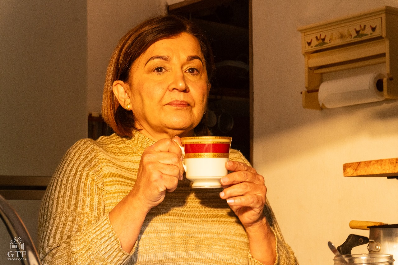 Ana Lúcia Serrou protagonia o curta Eleonora. Foto: Gabriella Thais
