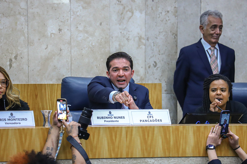Rubinho Nunes deu chilique durante a CPI dos Pancadões após resposta de Chavoso da USP. Foto: Douglas Ferreira | REDE CÂMARA SP