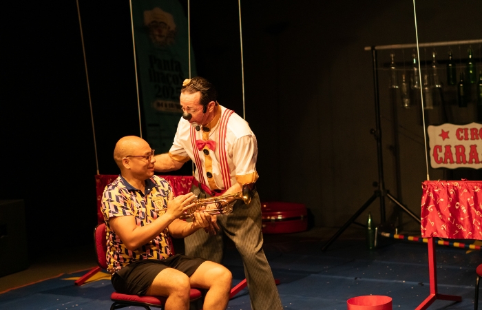 Palha&ccedil;o de SP fazendo seu espet&aacute;culo na nona Mostra Pantalha&ccedil;@os | Foto: Tero Queiroz