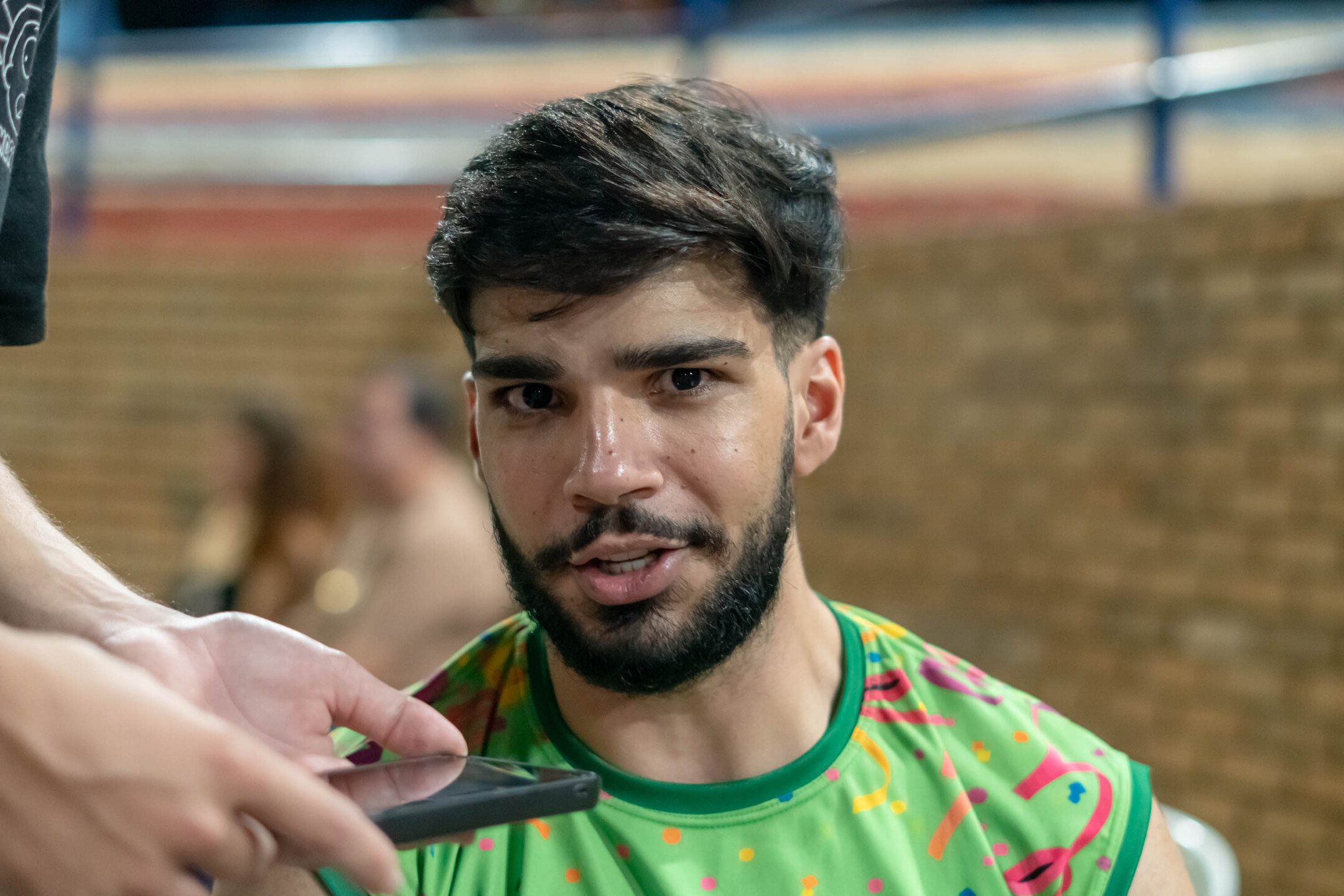 Int&eacute;rprete de Libras Felipe Sampaio | Foto: Tero Queiroz