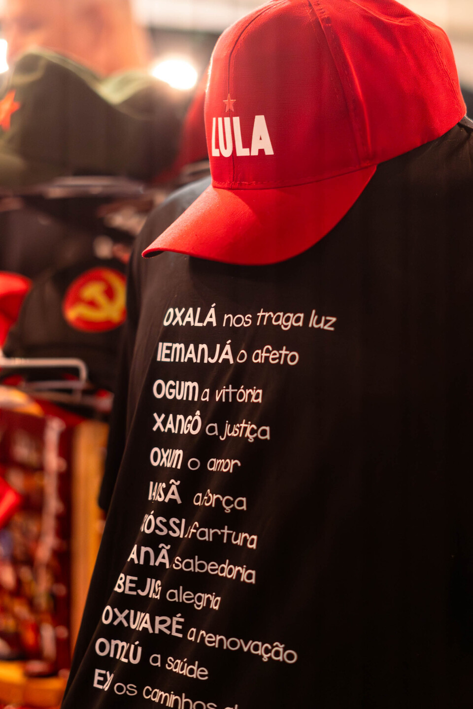 (7.mar.26)  Feira Ziriguidum na Pra&ccedil;a do Preto Velho, em Campo Grande (MS), &eacute; um espa&ccedil;o tamb&eacute;m para o debate diverso. Foto: Tero Queiroz