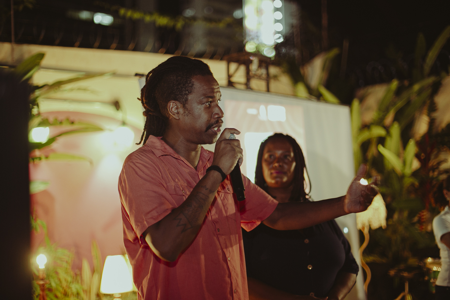 Artista e produtor F&aacute;bio Castro | Foto: Muriel Xavier